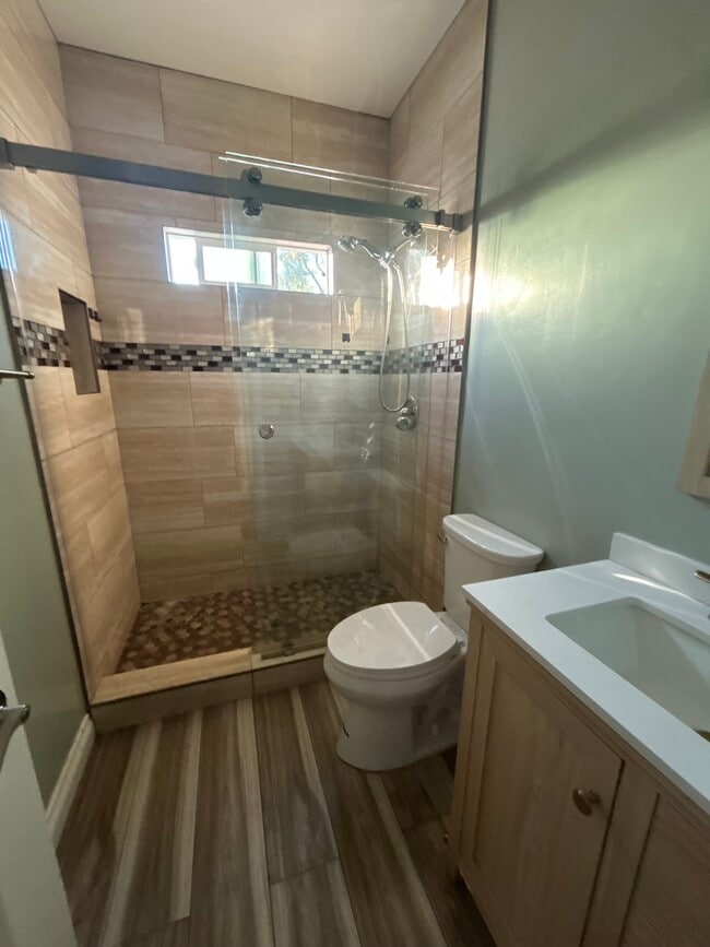 Building Photo - 4442 Delta St