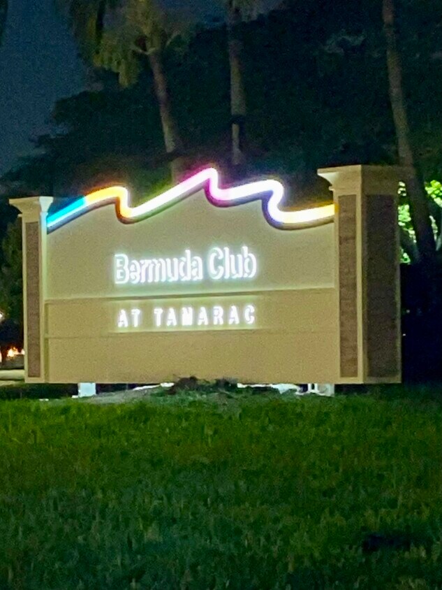 Photo - 6070 NW 64th Ave (Fort Lauderdale, FL)