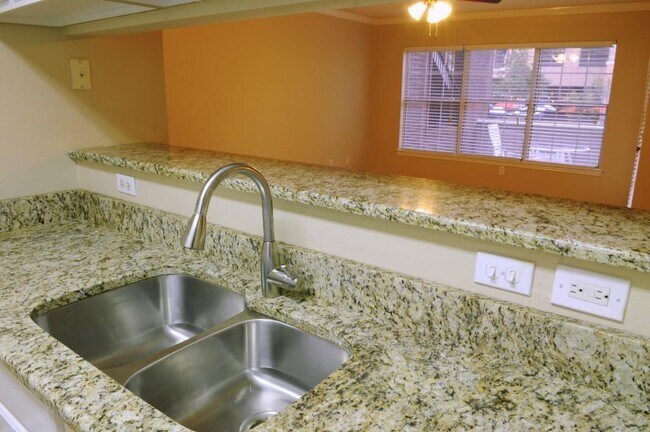 Foto del edificio - 501 W 26th St