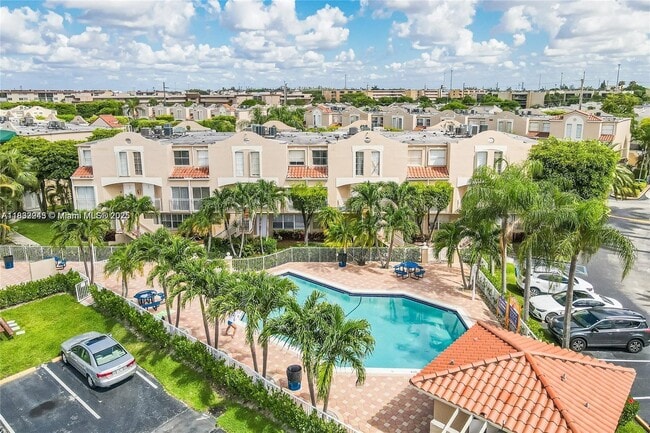 Foto del edificio - 665 NW 85th Pl