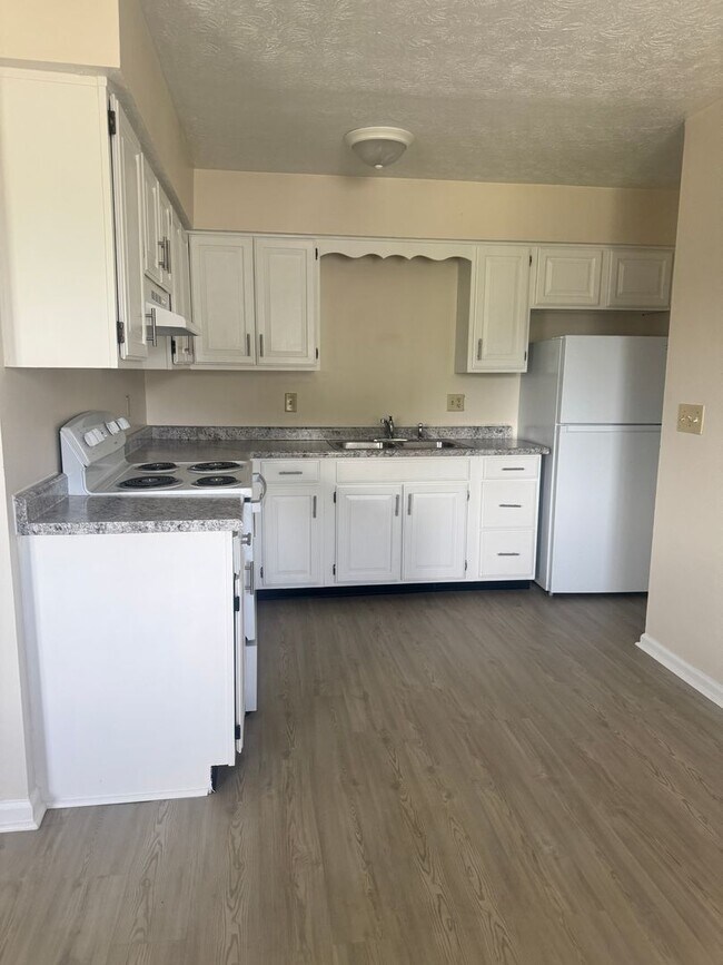 Foto del edificio - 1408 Jackson Ln