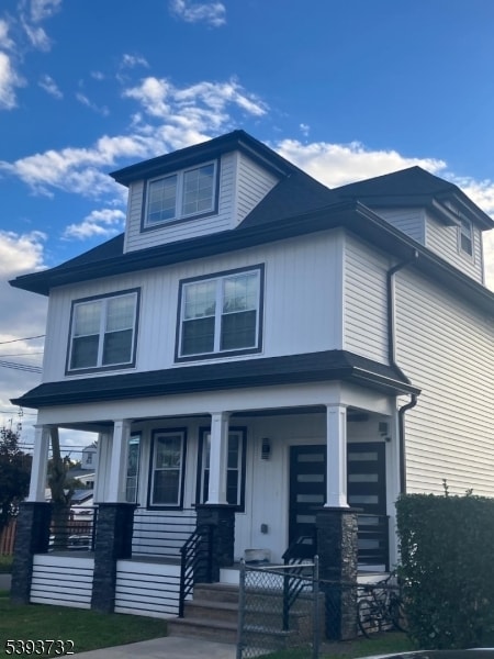 Foto del edificio - 401 Ainsworth St