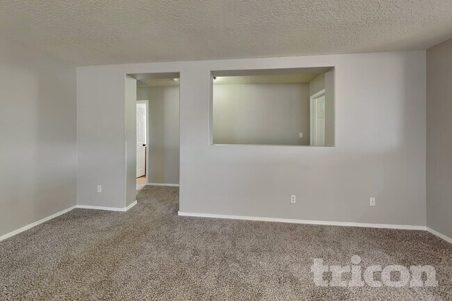Foto del edificio - 6549 Grants Dr NE