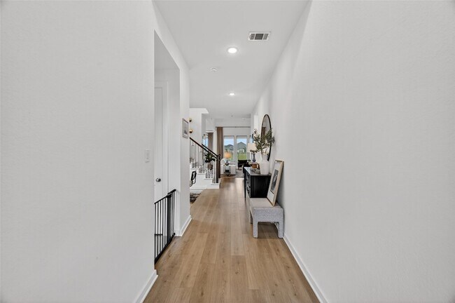 Foto del edificio - 4439 Stone Ridge Ln