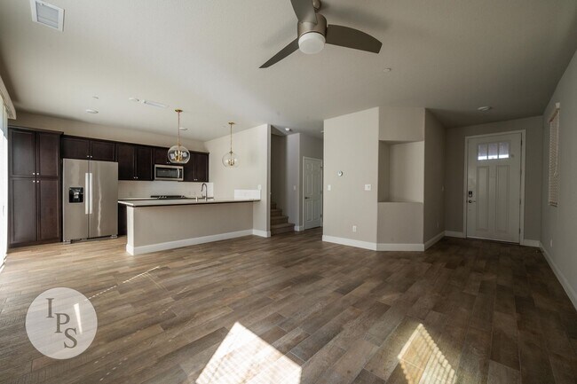 Building Photo - Canvas Collection at Copper River Ranch, 3BR/2.5BA, Built 2018, Gated Community - Lots of Amenities