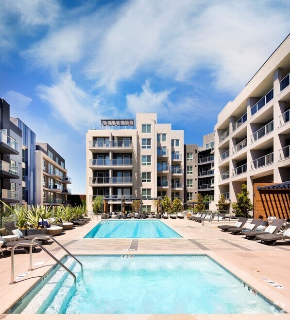 Ladera Heights Apartments under 2,800 Los Angeles, CA 39 Rentals
