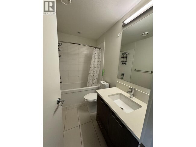 Building Photo - 5983 Gray Ave