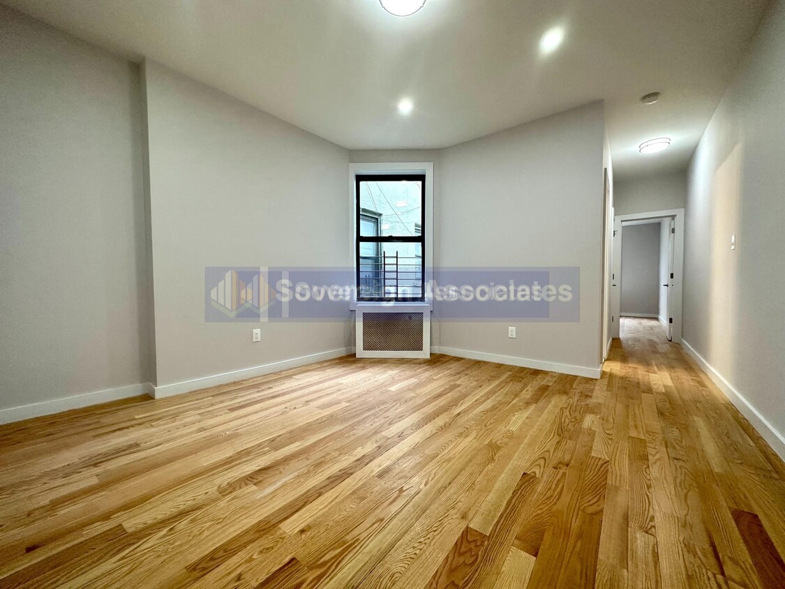 Primary Photo - 1831 Seventh Ave