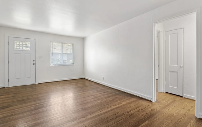 Foto del interior - Columbia Court Apartments