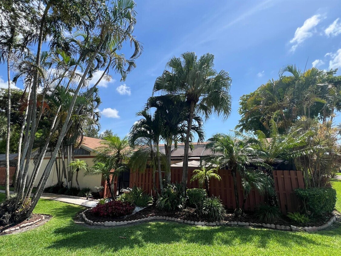 Foto principal - 1232 Pitusa Ct