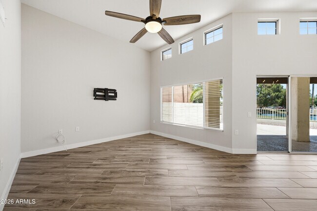 Foto del edificio - 17229 N Zuni Trail