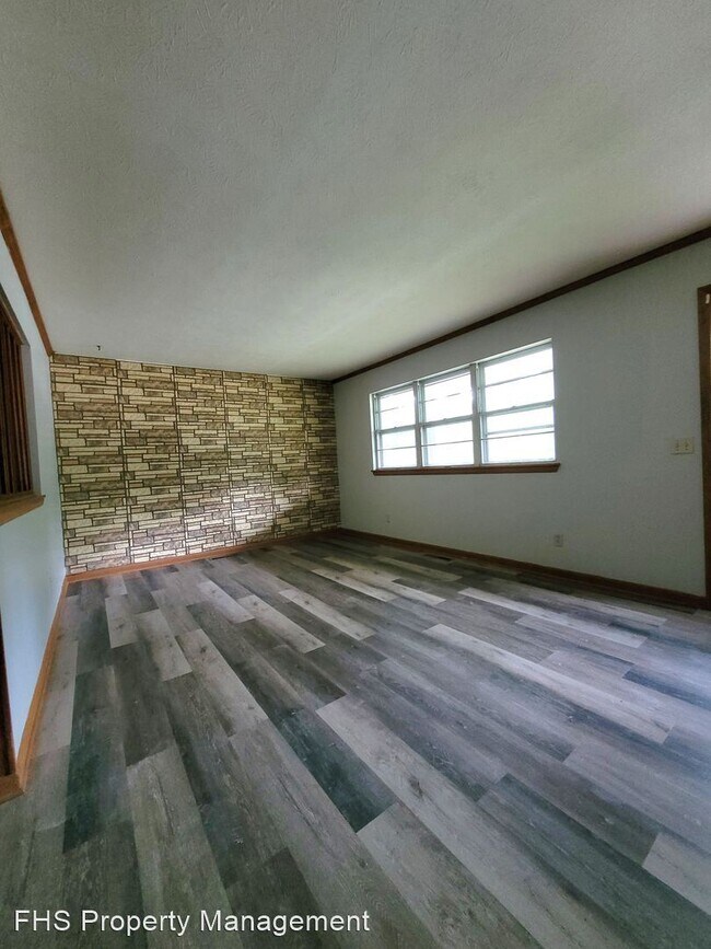 Foto del edificio - 4 br, 1.5 bath House - 1350 S Prince Lane