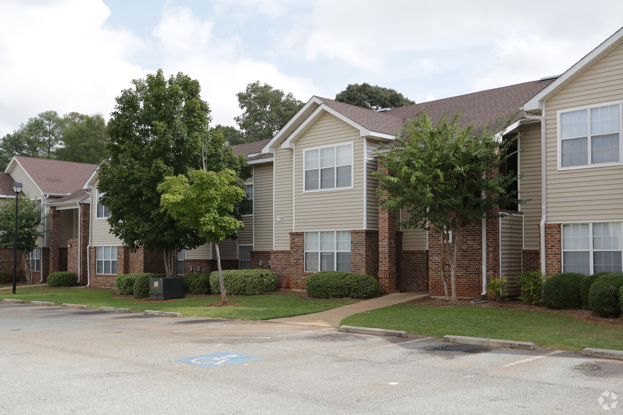 Robins Landing Apartments Warner Robins, GA