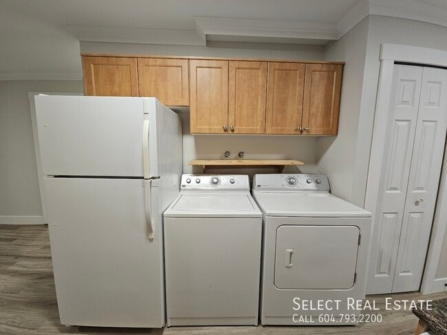 Building Photo - 9705 McNaught Rd