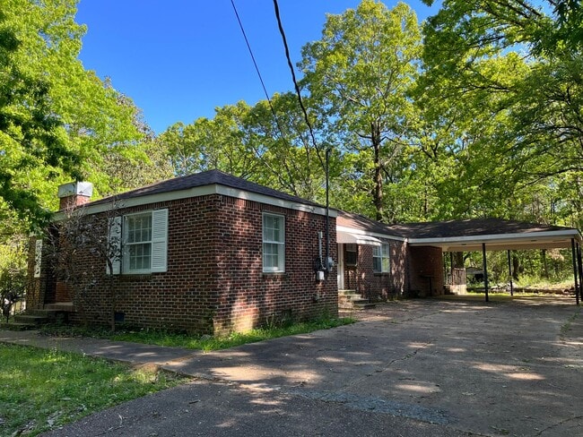 Photo - 148 Hwy 30 E House