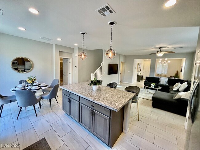 Foto del edificio - 173 Elexese Ct