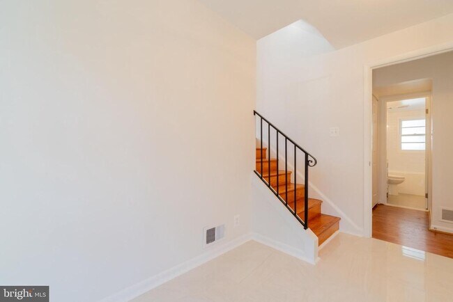 Foto del edificio - 6059 Wilson Blvd