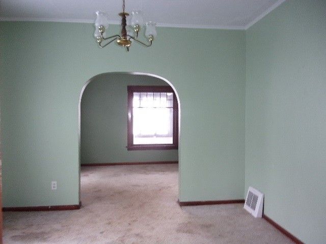 Building Photo - 1524 W 2nd St