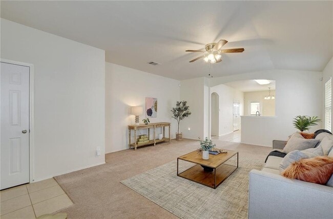 Building Photo - 150 Feathergrass Dr