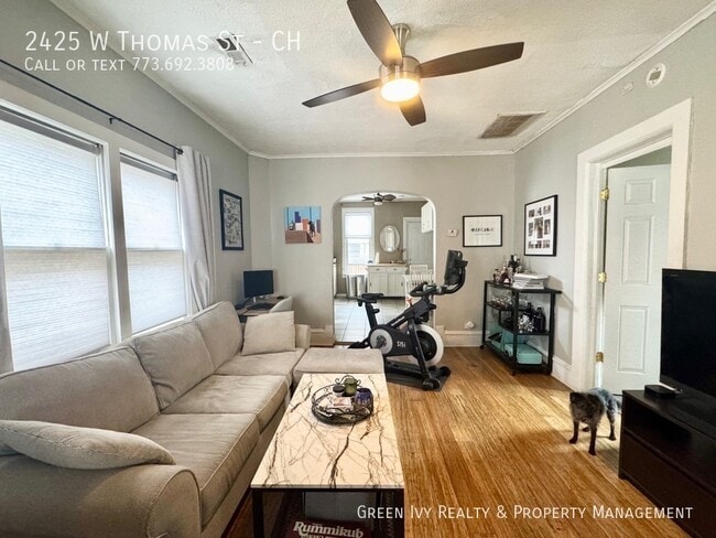 Building Photo - 2425 W Thomas St