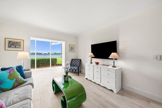 Building Photo - 2170 Ibis Isle Rd