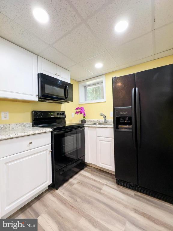 Building Photo - 2605 Redmiles Dr