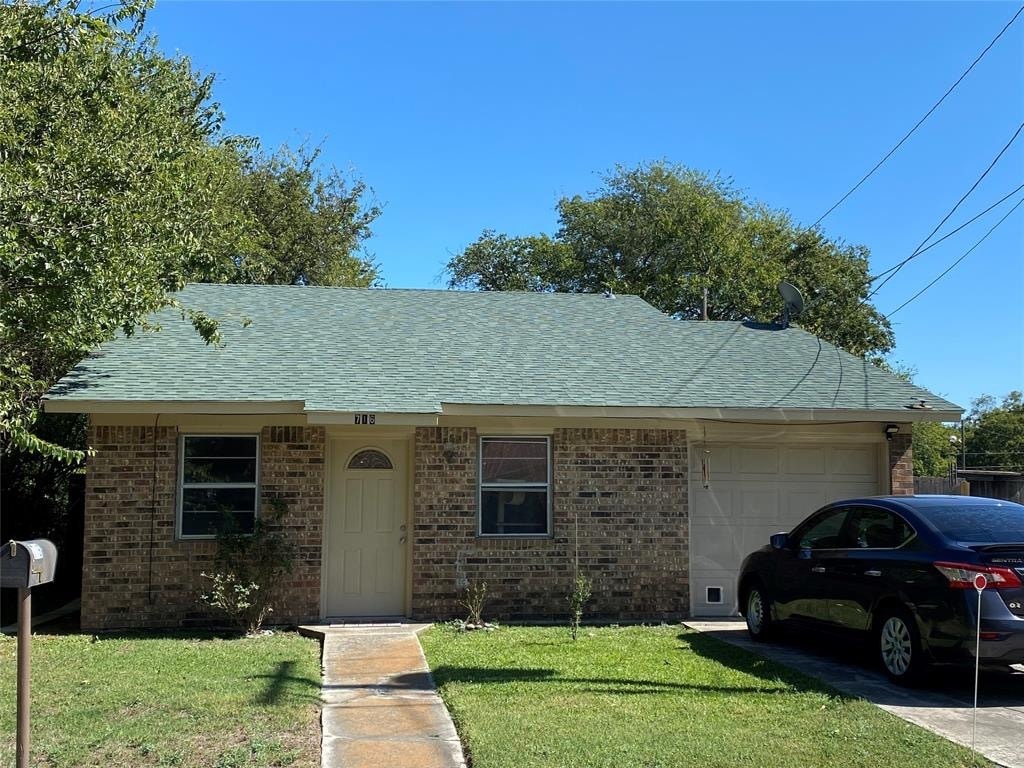 716 Mill St, Gainesville, TX 76240 House for Rent in Gainesville, TX