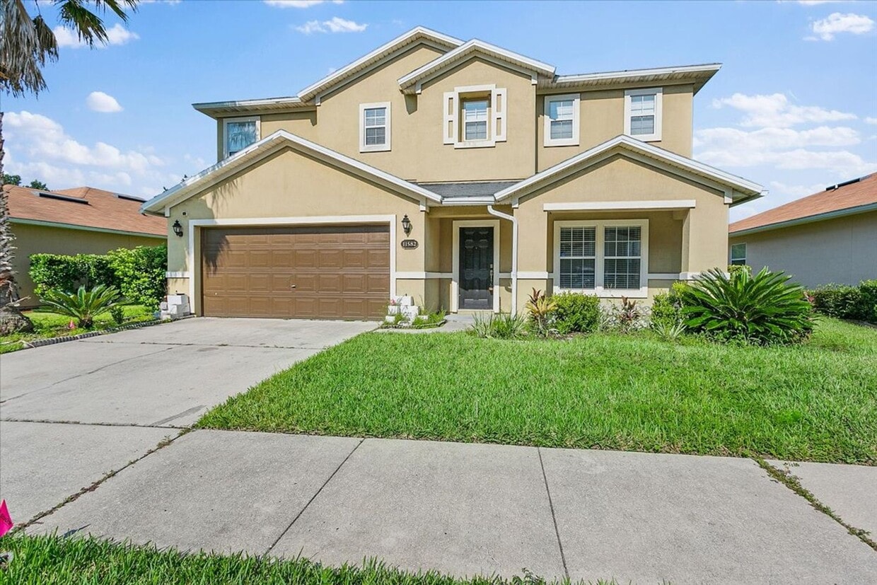 11582 Spring Board Dr, Jacksonville, FL 32218 House Rental in