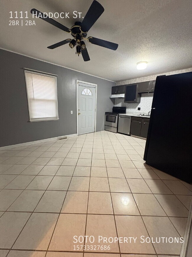 Foto del edificio - 1111 Haddock St