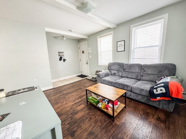 Photo - 123 Willow St Townhome