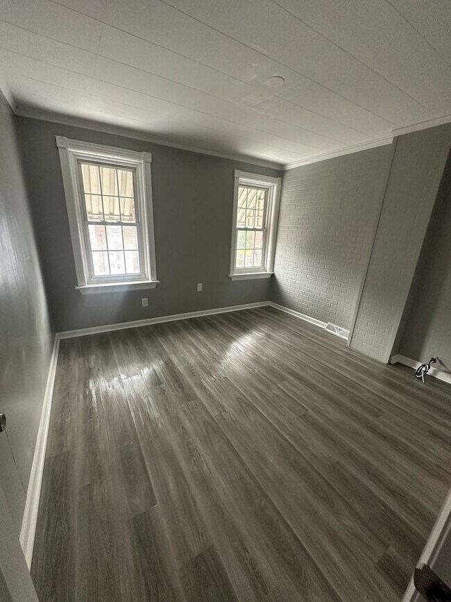 Foto del edificio - Fully Renovated Single Family House