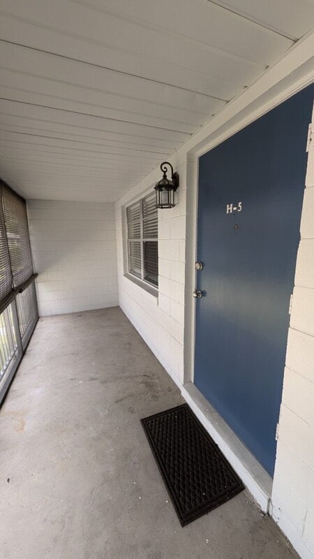 Building Photo - 700 E Airport Blvd