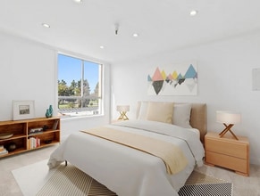 Building Photo - 5143 Bakman Ave