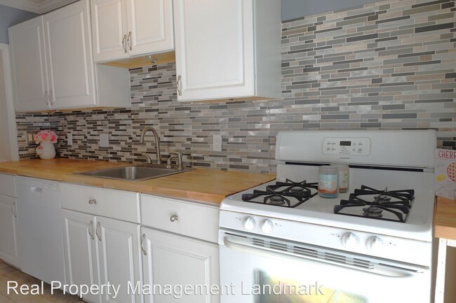 Building Photo - 3 br, 2 bath House - 50 East 19th Street