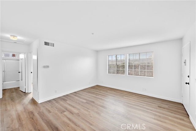 Building Photo - 211 Avenida Miramar