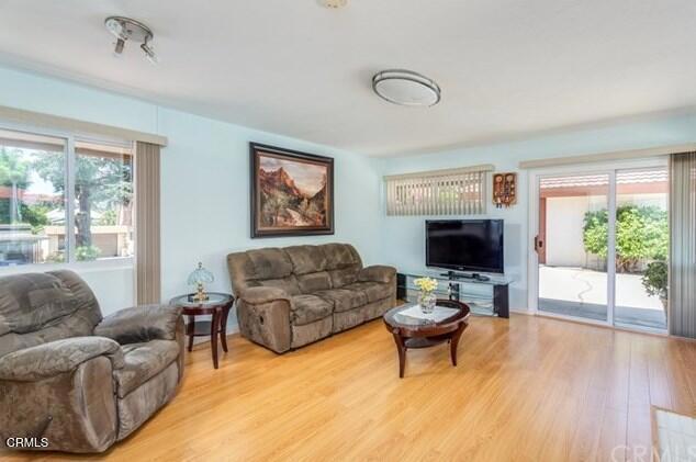 Foto del edificio - 410 N Canyon Blvd