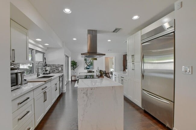 Photo - 1167 SW 13th Dr House