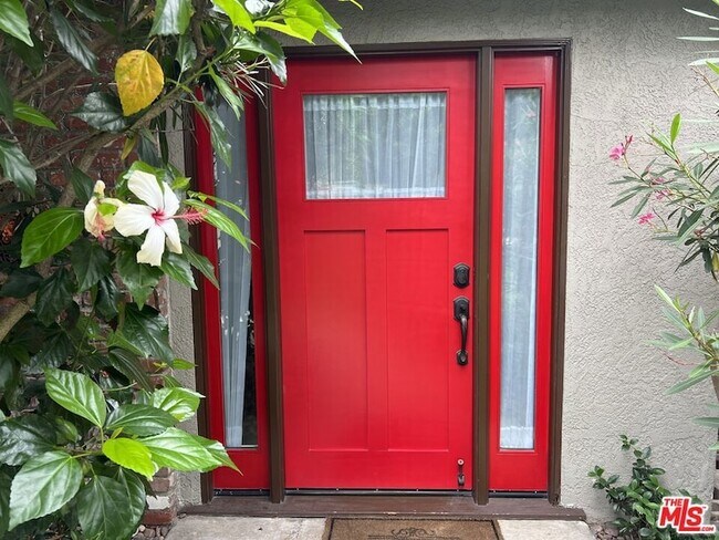 Foto del edificio - 1019 Camino Real