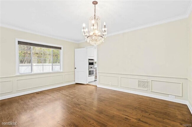 Building Photo - 4 br, 2.5 bath House - 2480 Roanoke Rd