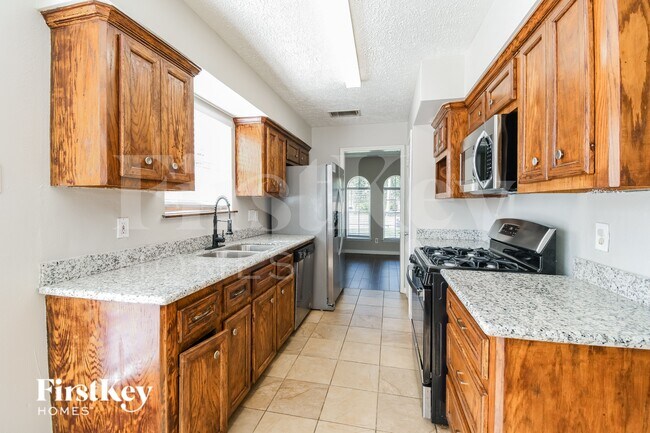 Foto del edificio - 9822 Hughes Ranch Rd