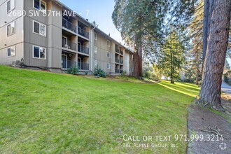 Building Photo - 2680 SW 87th Ave