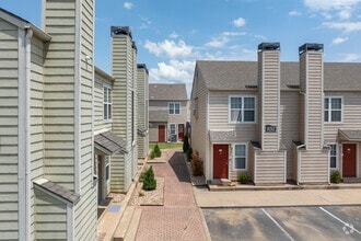 Building Photo - Belmont Park Townhomes