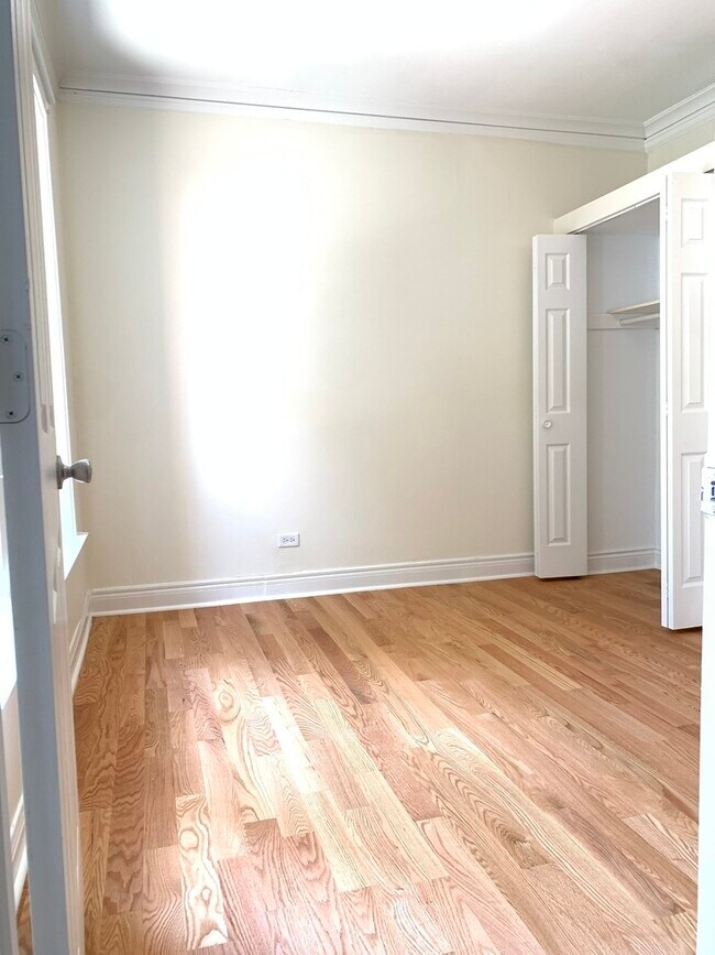 Foto del edificio - 4606 N Seeley Ave