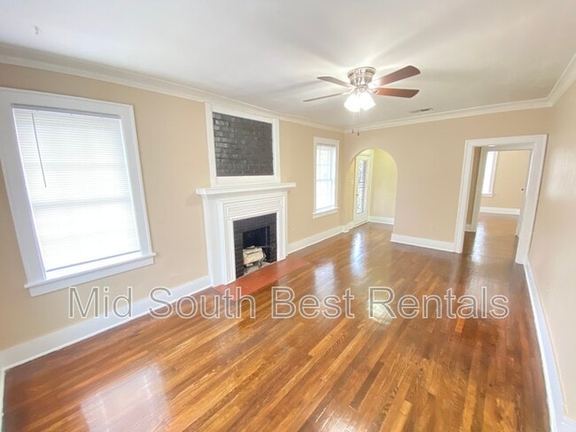 Building Photo - 925 N Belvedere Blvd