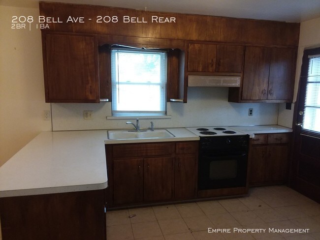 Foto del edificio - 2 Bedroom in Raritan NJ-2 Car Garage