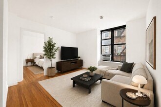 317 W 95th St