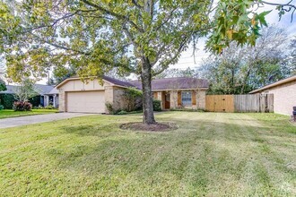 Building Photo - 16830 Rippling Mill Dr