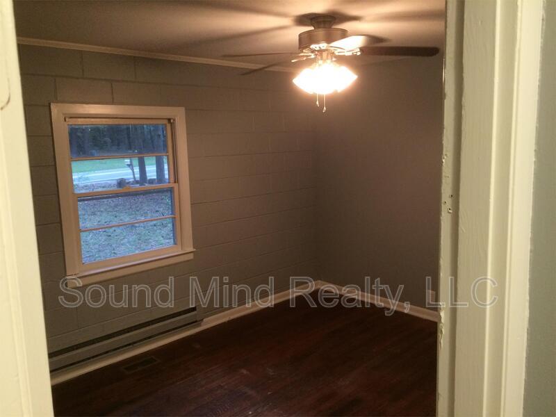 Foto del edificio - 715 Woodland Rd