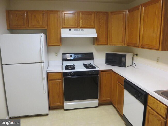 Foto del edificio - 1024 Gardenview Loop