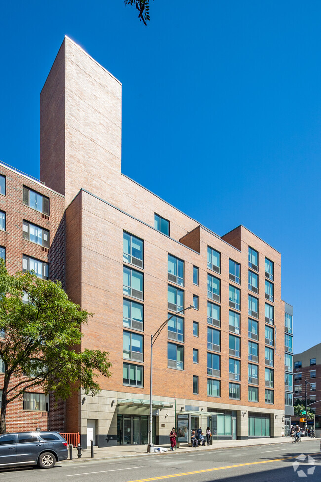 Building Photo - 1770 Madison Ave